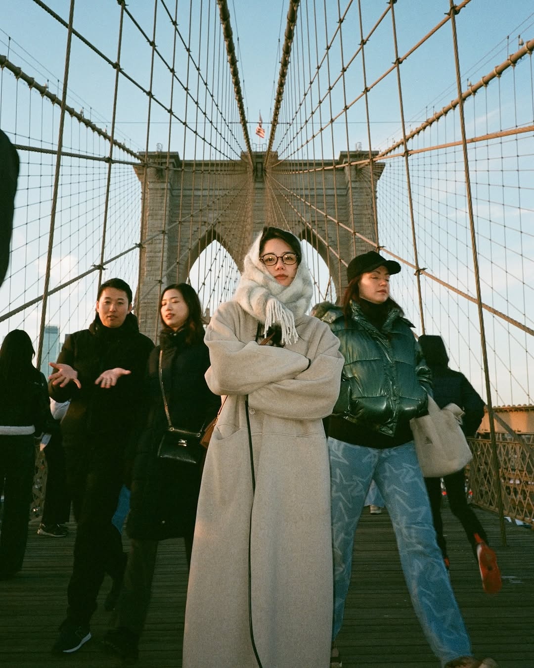 Moments on Modern City 🎞️

📸 Shot with #MinoltaTC1 
🎞️ #fujifilmsperiapremium400 
📍#nyc 

#filmphotography #analogphotography #streetphotography #2instagoodportraitlove #filmisnotdead 
#ishootfilm #filmphotography #naturefilmed #loadfilm #filmphotography #filmisnotdead #filmwave #drivebyfilm #cinegrain #photocinematica #magazine35mm #stademagazine #filmphotography #filmtweakers #shootitwithfilm #thefilmsorority #filmforall #shootfilmstaybroke