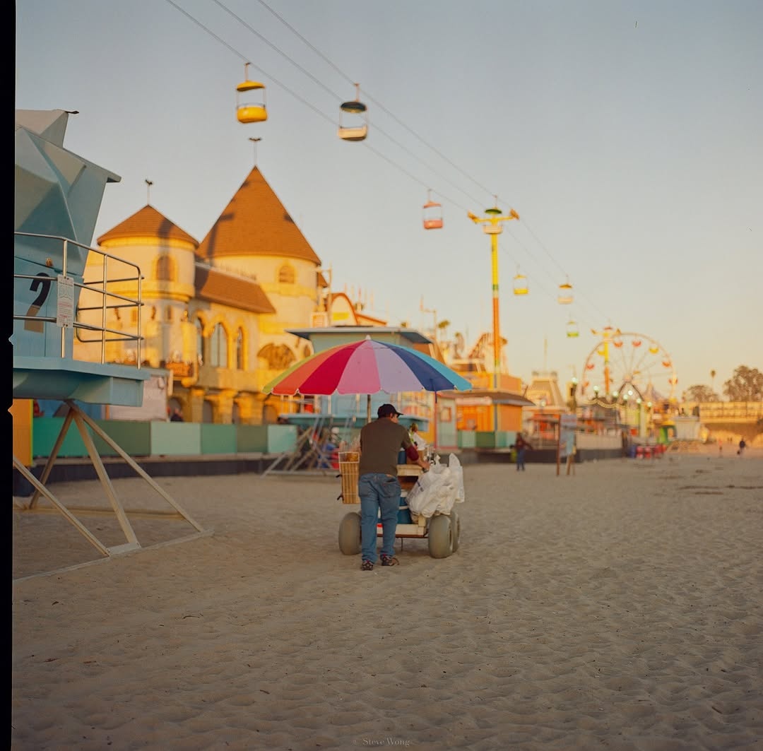 “Go Home”
📸 #hasselblad205tcc 
🎞️ #Gold200
📍#santacruz 
🧪 #nicefilmclub 
#shootfilmmag #loadfilm #photocinematica #magazine35mm #stademagazine #filmphotography #filmtweakers #shootitwithfilm #thefilmsorority #filmforall #shootfilmstaybroke #shootfilmmag #loadfilm #photocinematica #magazine35mm
#stademagazine #filmphotography #filmtweakers#shootitwithfilm #thefilmsorority #filmforall#shootfilmstaybroke #kodak #kodakprofessional