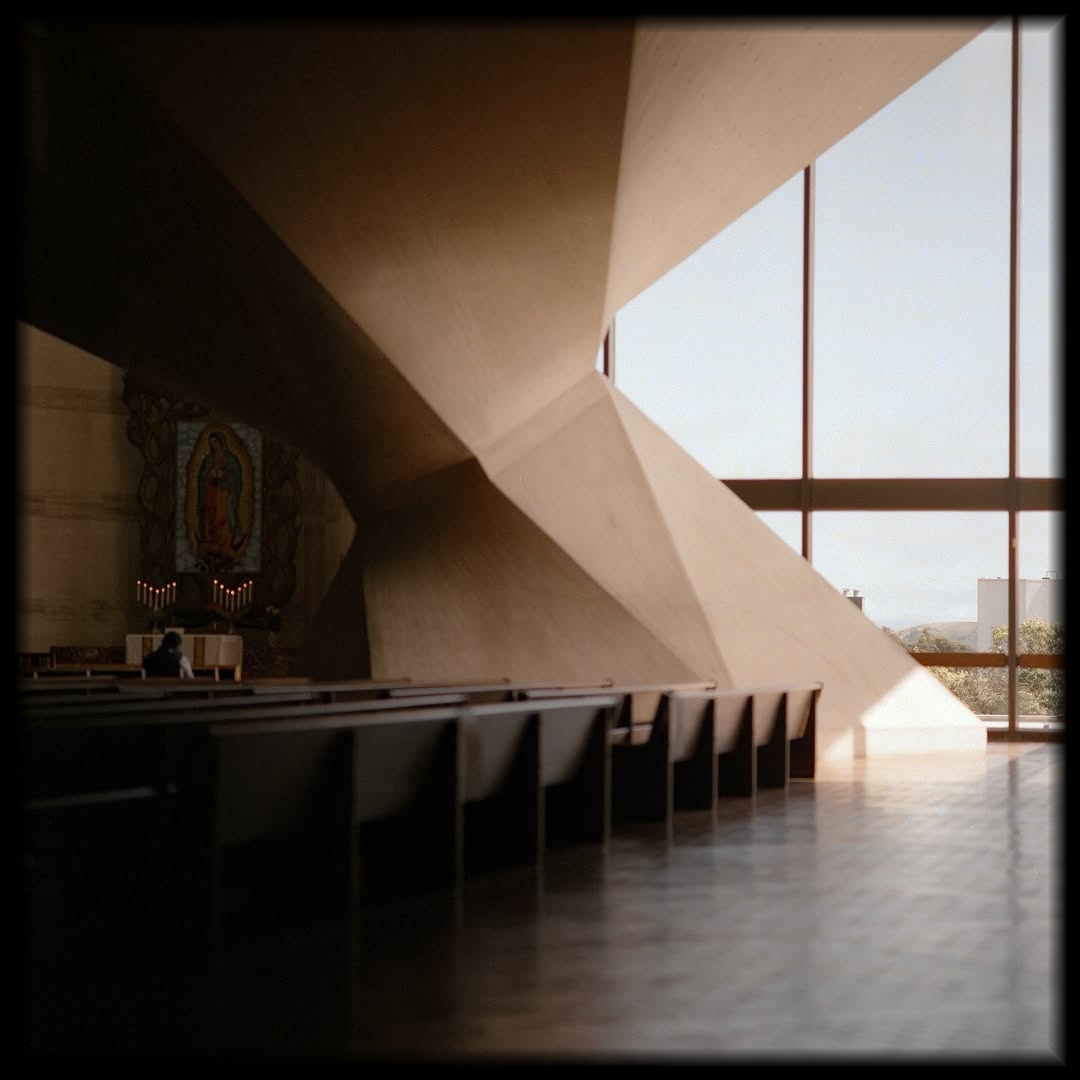 Peaceful moments on 🎞️

Really love here. ⚠️but be quiet 🤫 when you shoot.

📸 #hasselblad205tcc 
🎞️ #cinestill800t 
🧪 self-developed and scanned 
#shootfilmmag #loadfilm #photocinematica #magazine35mm #stademagazine #filmphotography #filmtweakers #shootitwithfilm #thefilmsorority #filmforall #shootfilmstaybroke#photocinematica #magazine35mm #kodak #cinestill #hummingmag #kodakphotography #kodakfilm #madewithkodak