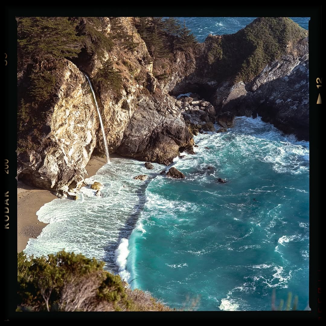 Where the wild falls meet the endless blue. 🎞️

📸 #hasselblad205tcc
🎞️ #kodakgold200 
📍#bigsur 
🧪 Developed and scanned by myself 
#shootfilmmag #loadfilm #photocinematica #magazine35mm #stademagazine #filmphotography #filmtweakers #shootitwithfilm #thefilmsorority #filmforall #shootfilmstaybroke#photocinematica #magazine35mm #kodak #kodakprofessional #kodak #kodakprofessional #hummingmag #kodakphotography #kodakmoments #kodakfilm #madewithkodak